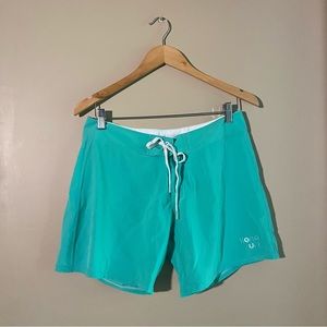 Kona Surf / Shorts / New
